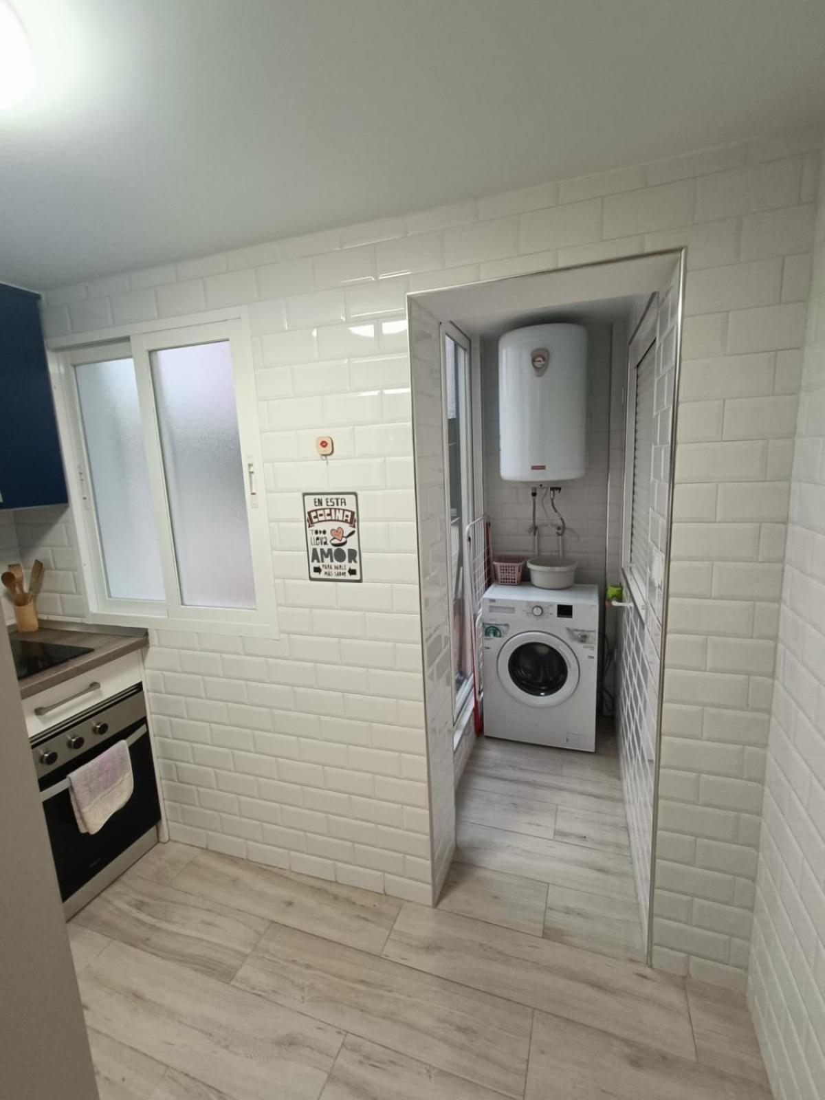Apartamento Arandas Centro, By Daimar Гранада Екстериор снимка