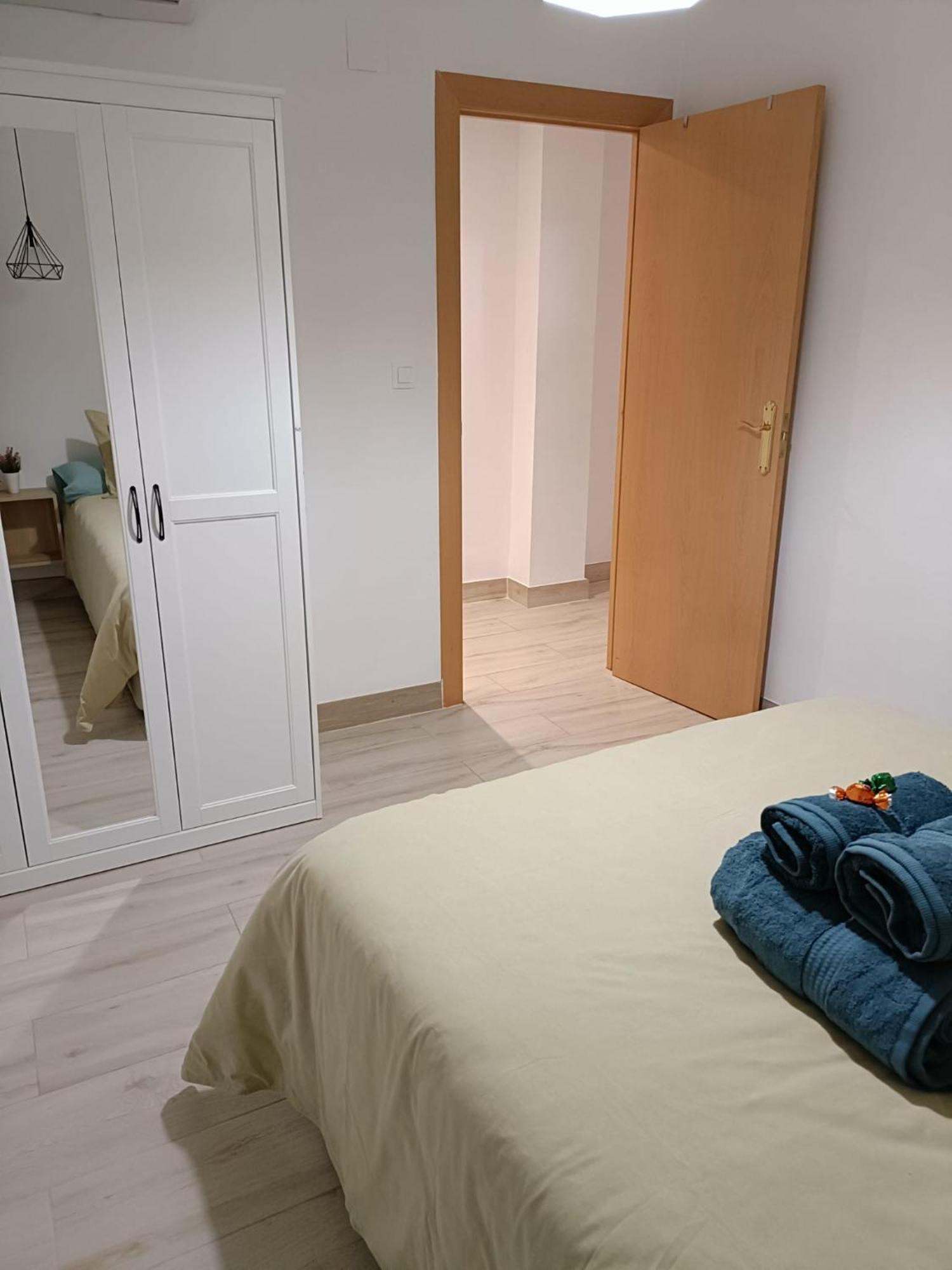 Apartamento Arandas Centro, By Daimar Гранада Екстериор снимка