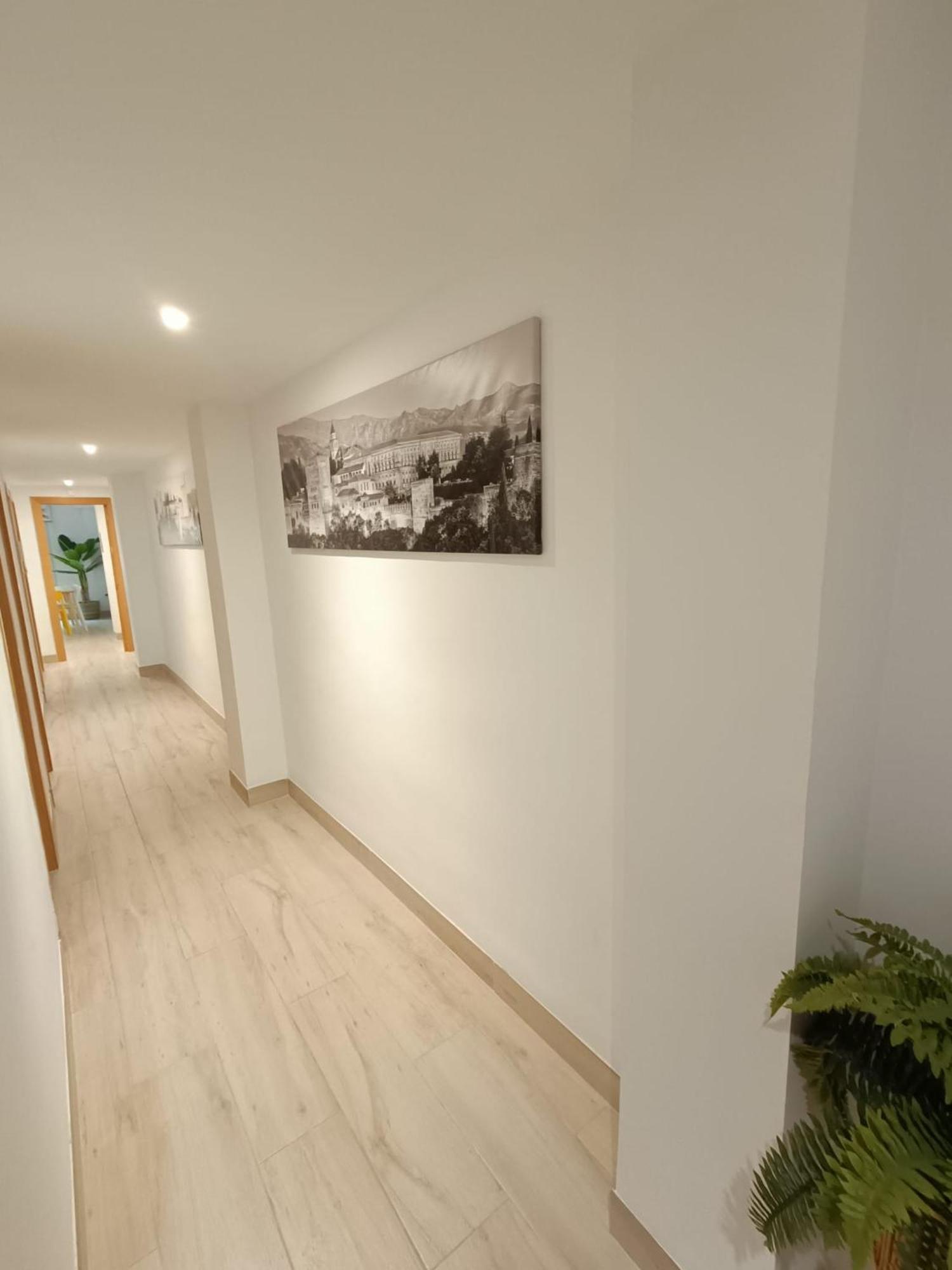 Apartamento Arandas Centro, By Daimar Гранада Екстериор снимка