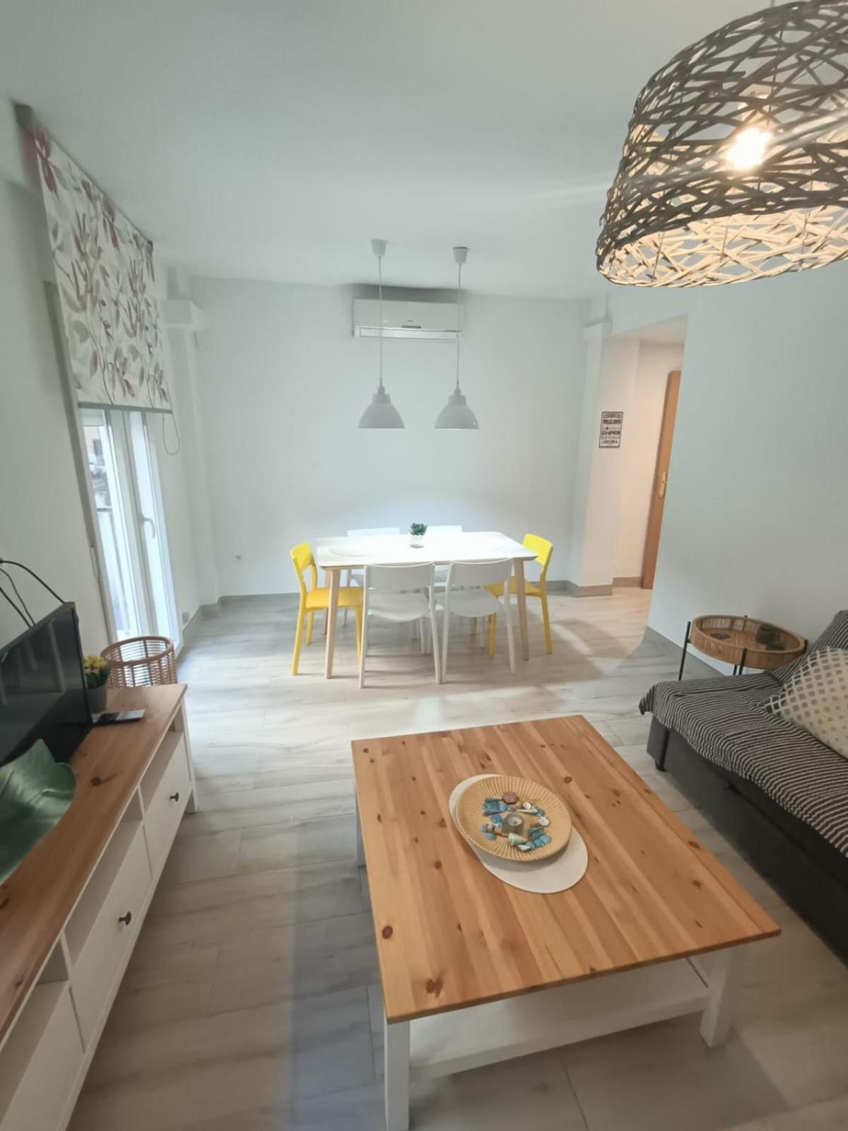 Apartamento Arandas Centro, By Daimar Гранада Екстериор снимка